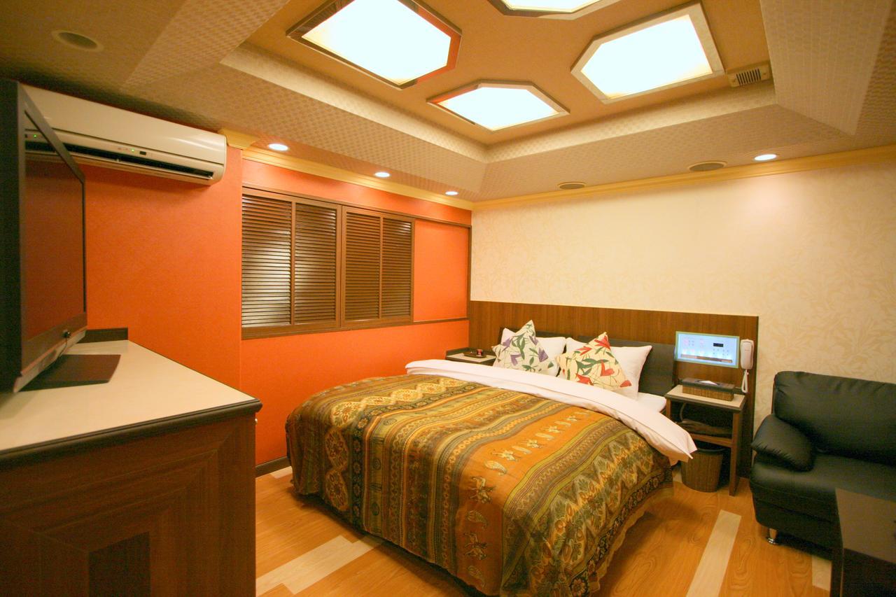 Hotel Celavie Osakajokitazume (Adults Only) المظهر الخارجي الصورة