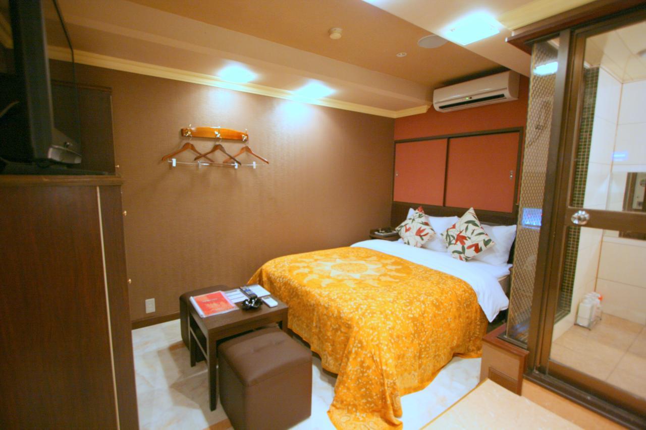 Hotel Celavie Osakajokitazume (Adults Only) المظهر الخارجي الصورة